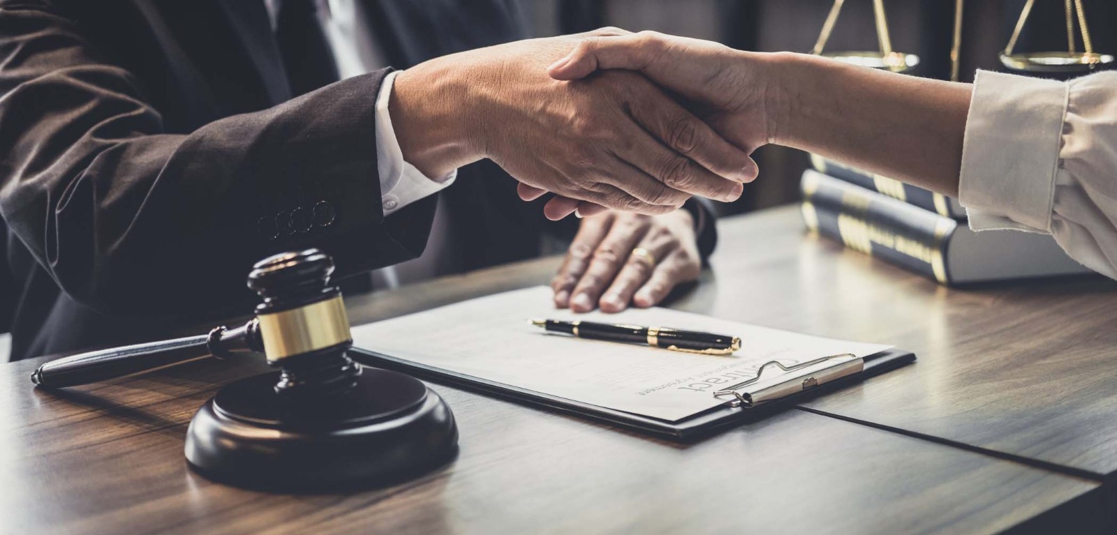 Contable y Legal